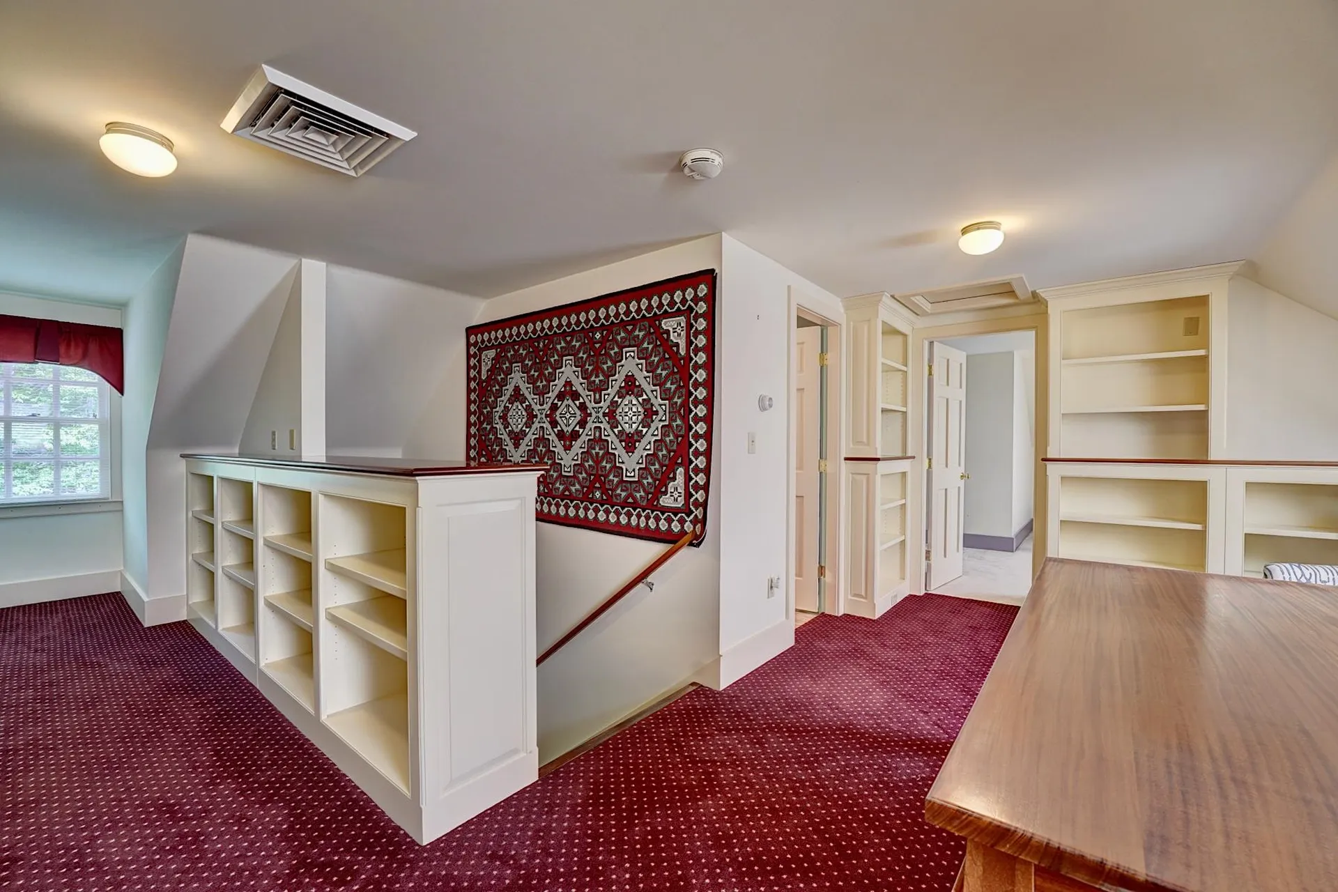 8 Ship Rock Road North Hampton NH 03862
