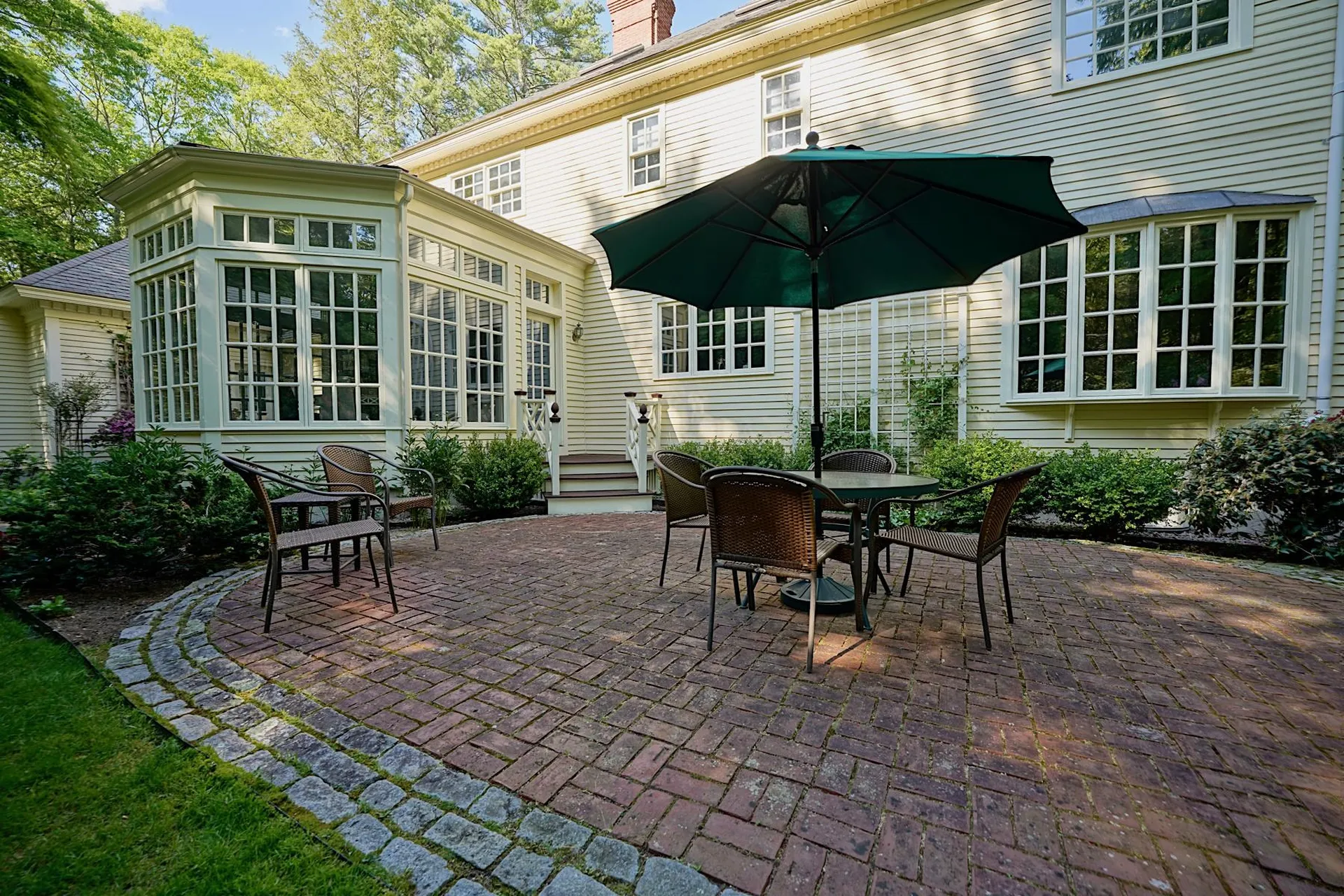 8 Ship Rock Road North Hampton NH 03862