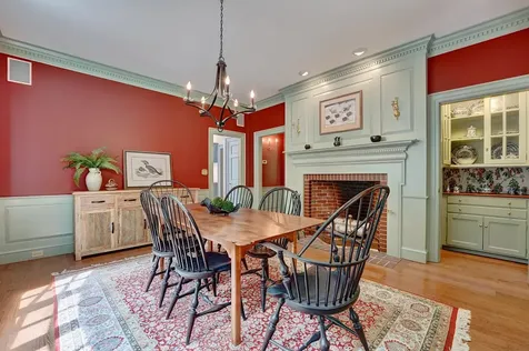 8 Ship Rock Road North Hampton NH 03862