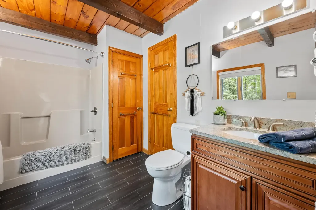 275 Glen Ledge Road Bartlett NH 03838