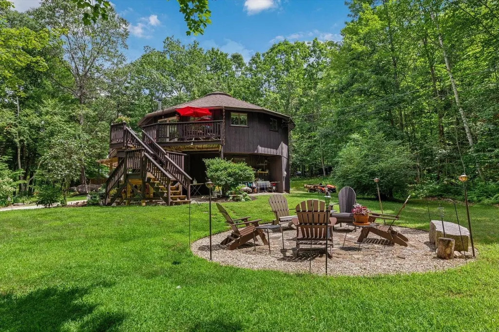 332 Eaton Road Swanzey NH 03446
