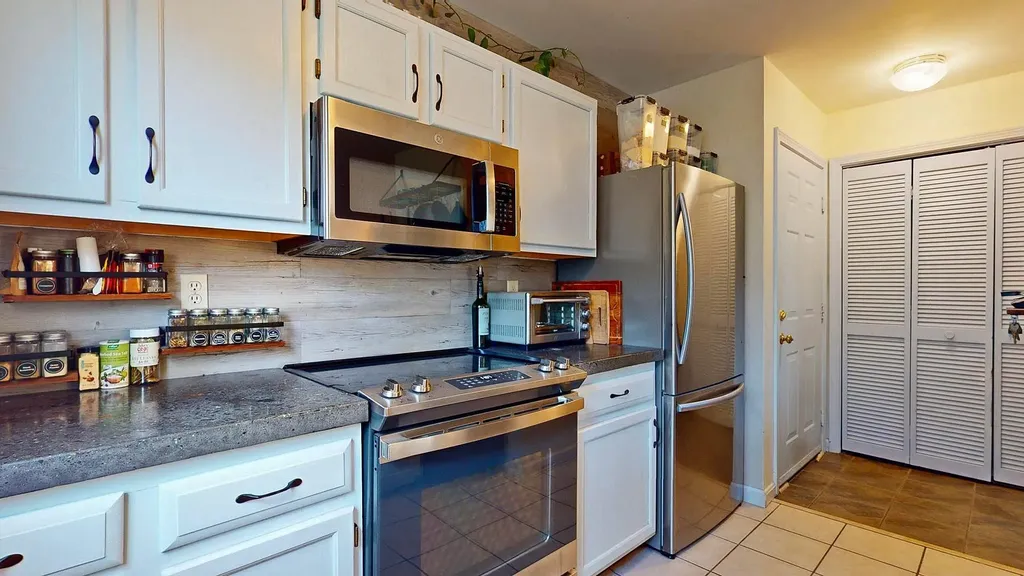 294 Hildred Drive Burlington VT 05401