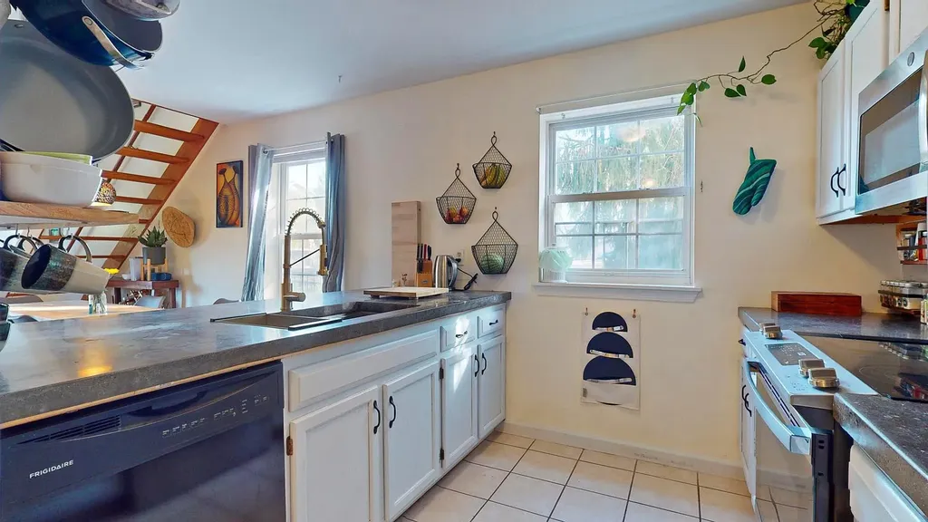 294 Hildred Drive Burlington VT 05401