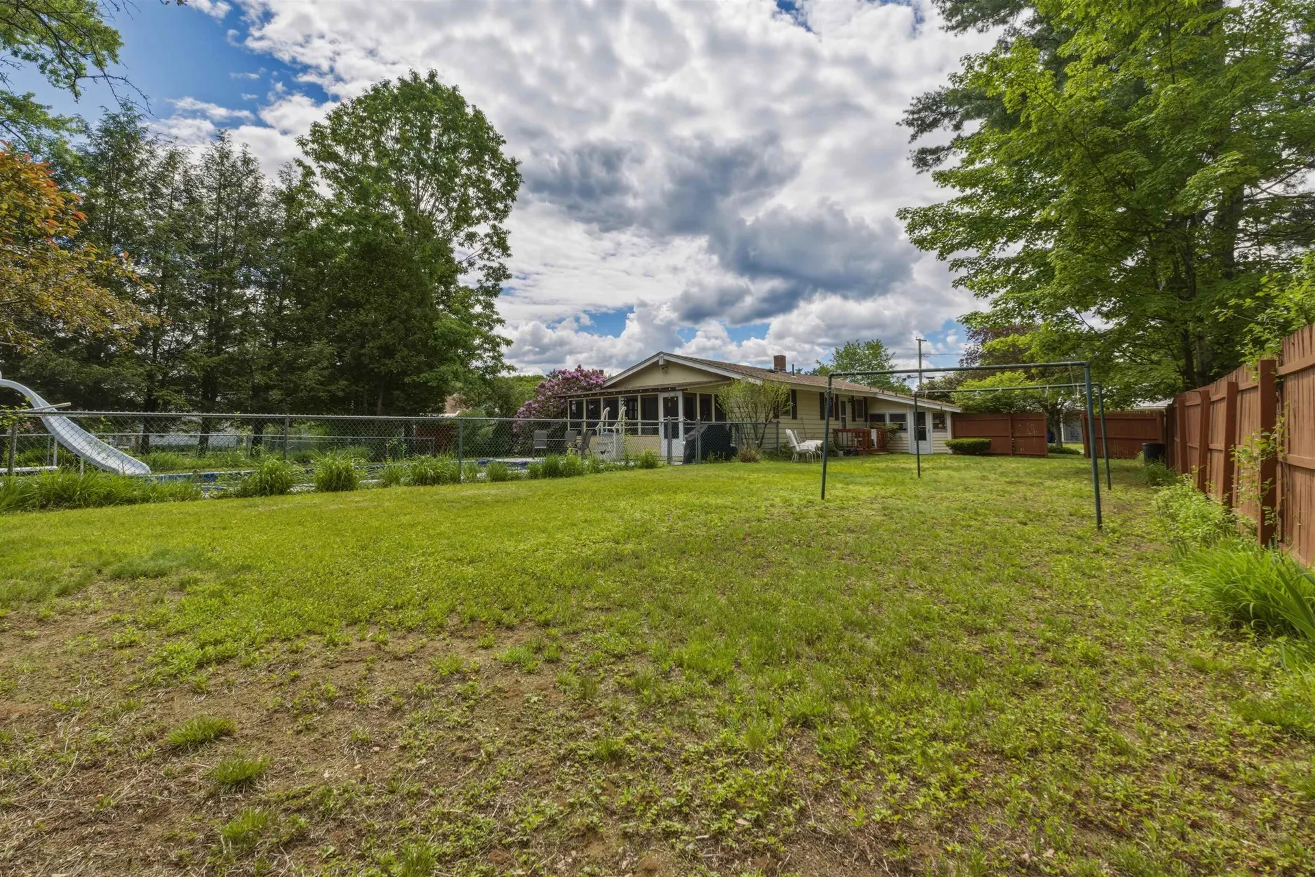 9 Sylvan Way Swanzey NH 03431