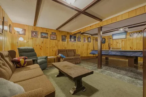 9 Sylvan Way Swanzey NH 03431