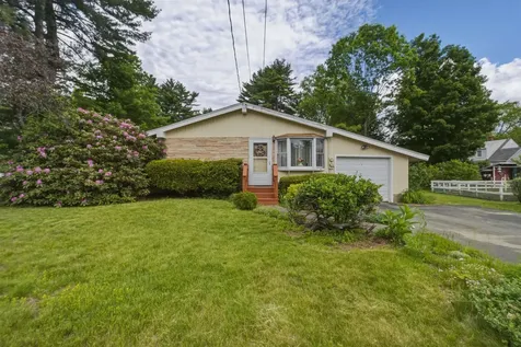 9 Sylvan Way Swanzey NH 03431