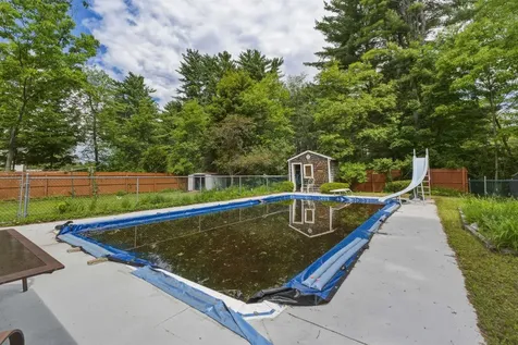 9 Sylvan Way Swanzey NH 03431