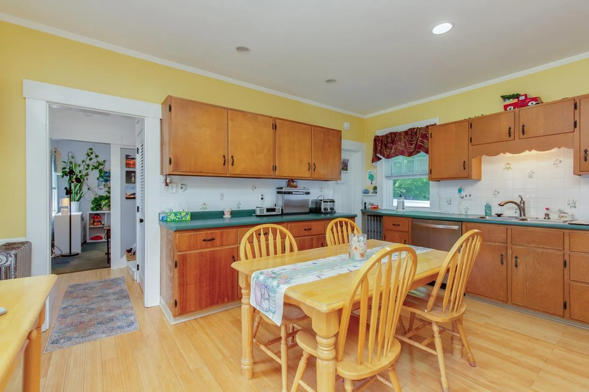 26 Cross Street Concord NH 03303