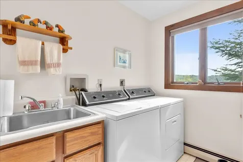 290 Iron Foundry Road Franconia NH 03580