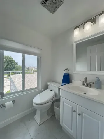 947 Ocean Boulevard Hampton NH 03842