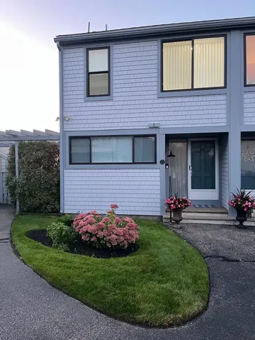 947 Ocean Boulevard Hampton NH 03842