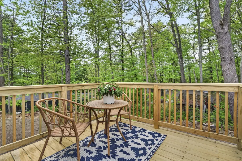 6 Neil Drive Allenstown NH 03275