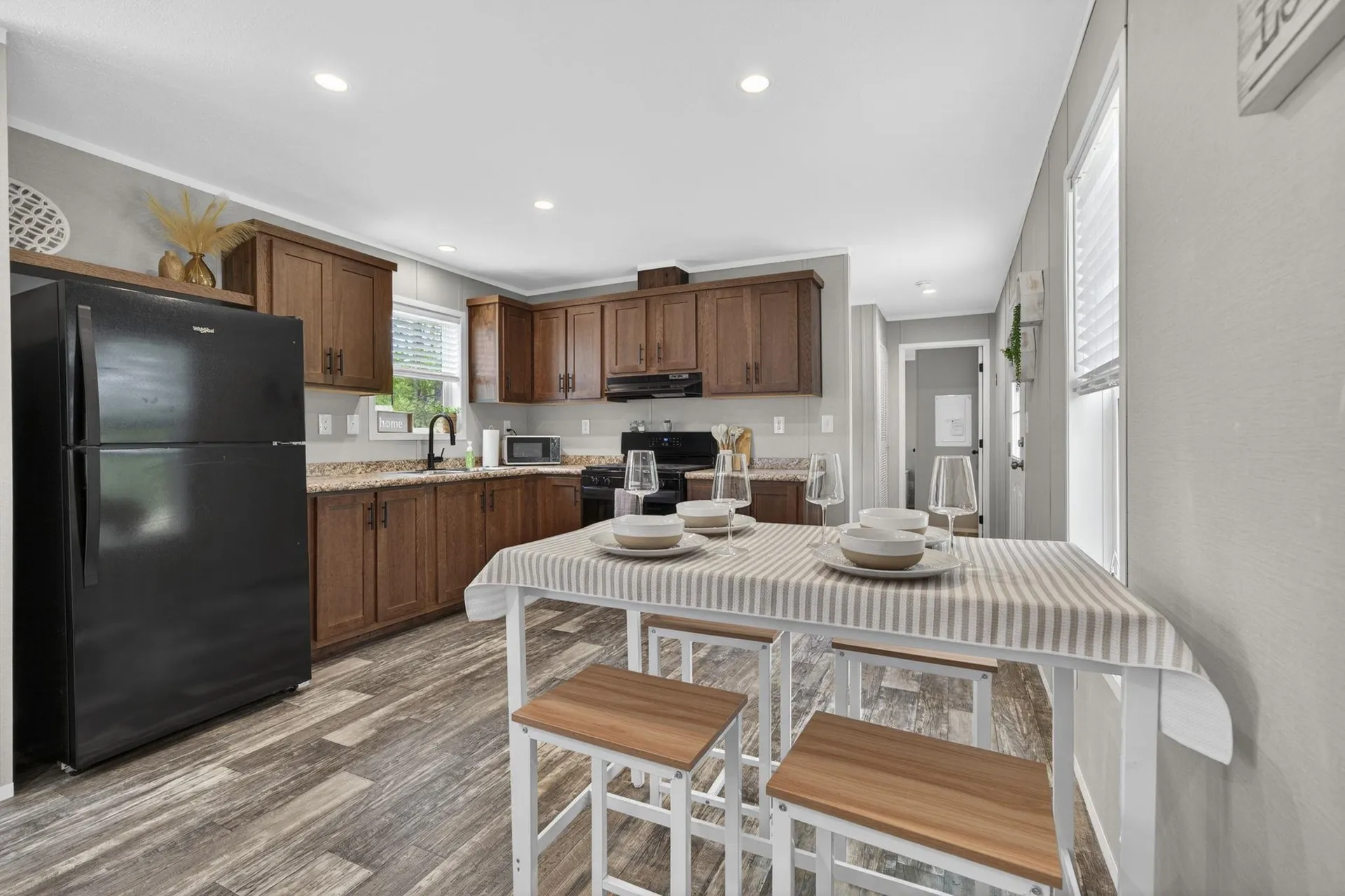 6 Neil Drive Allenstown NH 03275