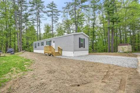 6 Neil Drive Allenstown NH 03275