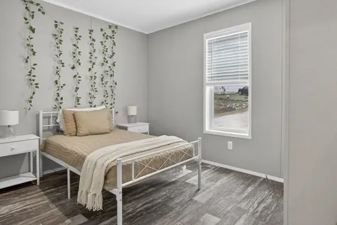 6 Neil Drive Allenstown NH 03275