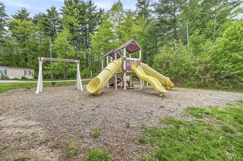 6 Neil Drive Allenstown NH 03275