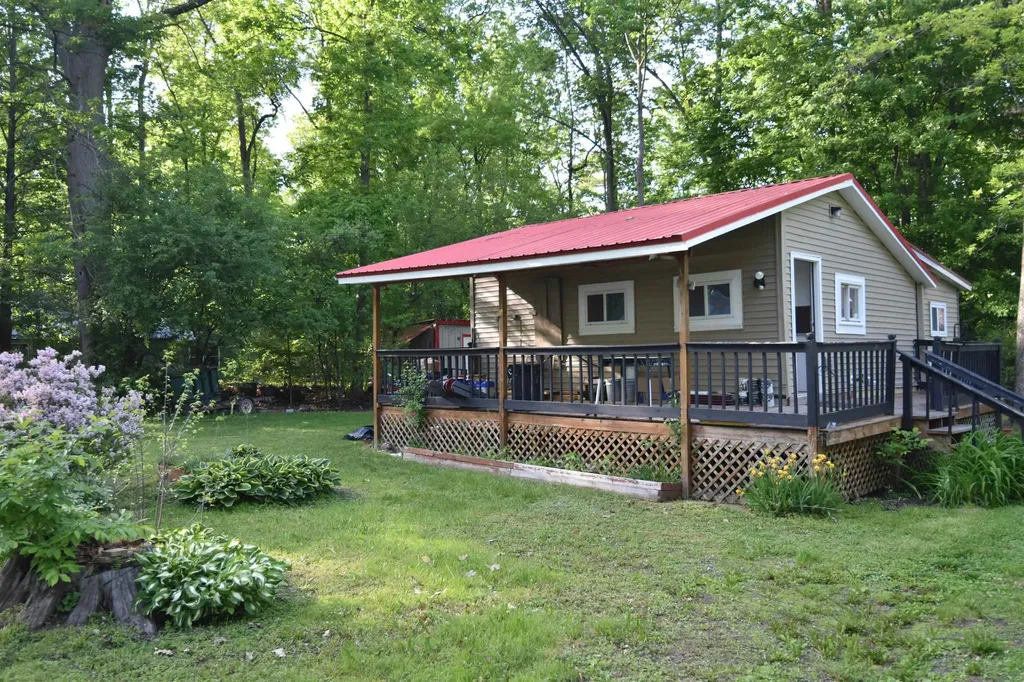 36 Island Drive Bridport VT 05734
