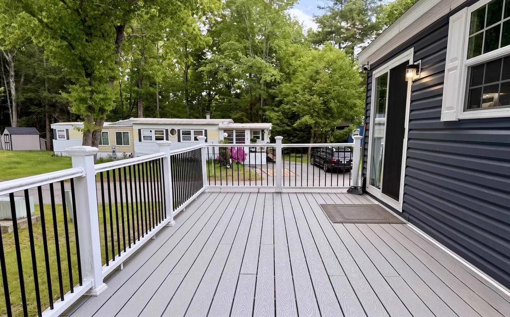 23 South Elderberry Lane Rochester NH 03867