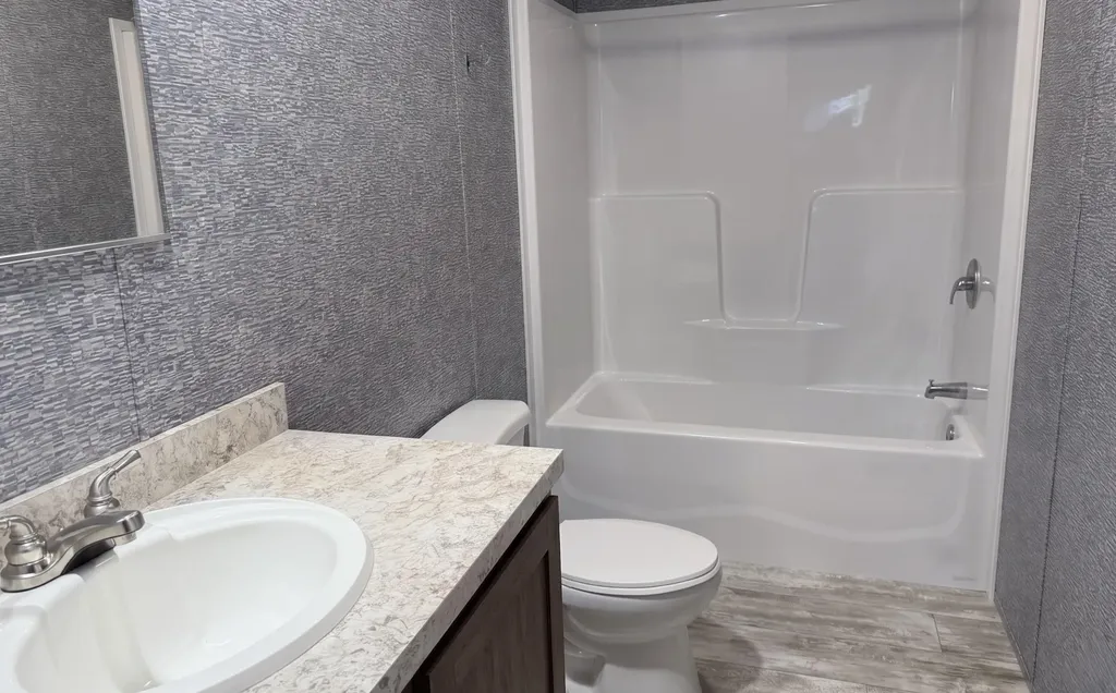 23 South Elderberry Lane Rochester NH 03867