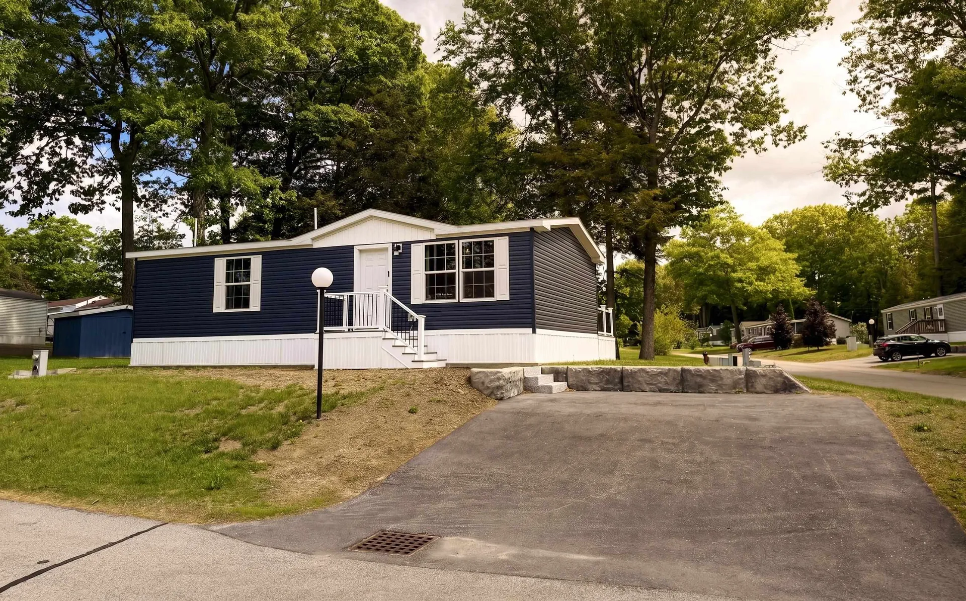 23 South Elderberry Lane Rochester NH 03867