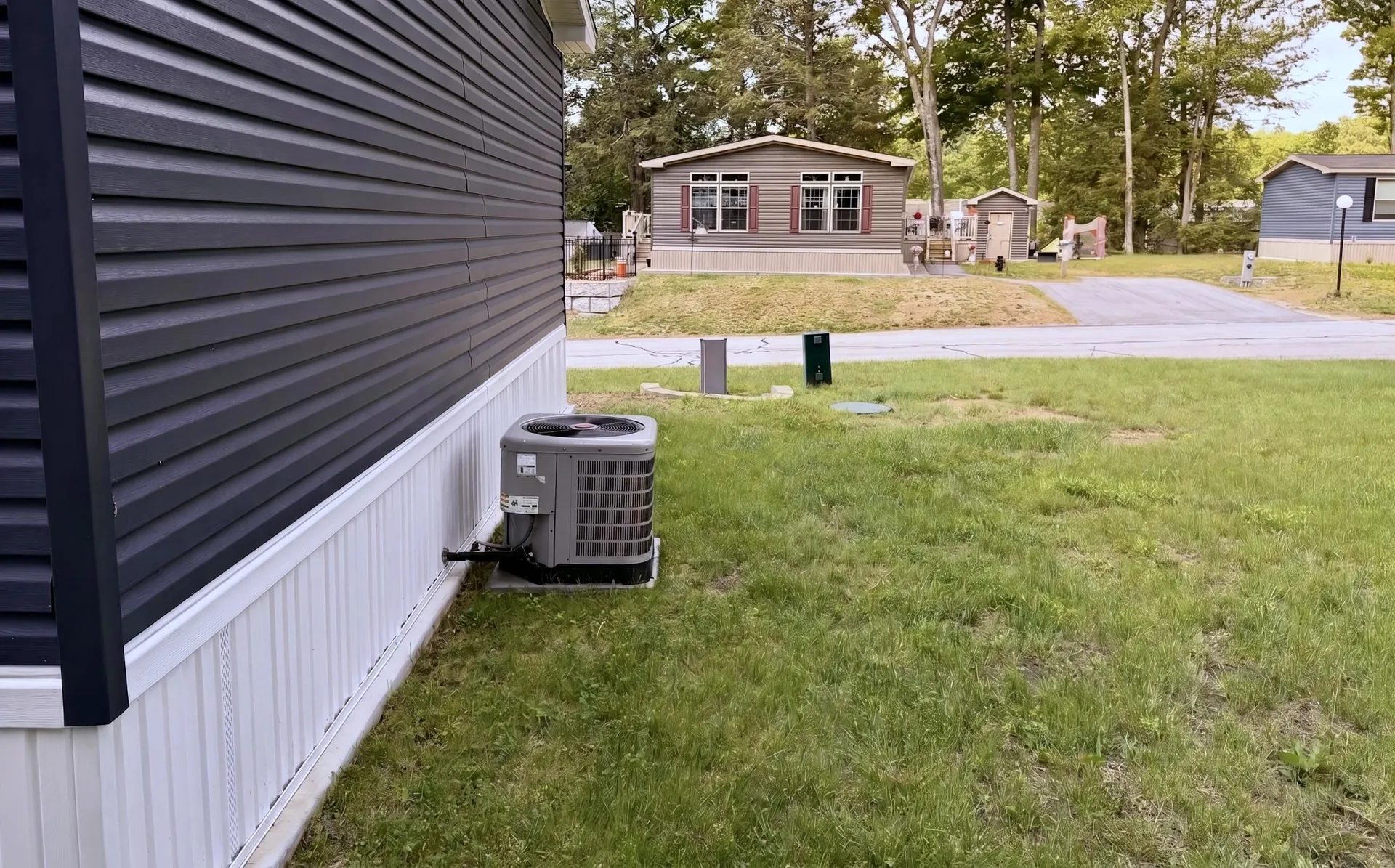 23 South Elderberry Lane Rochester NH 03867