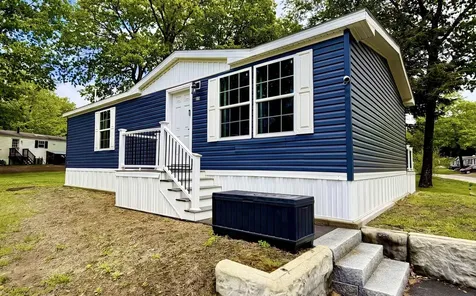 23 South Elderberry Lane Rochester NH 03867