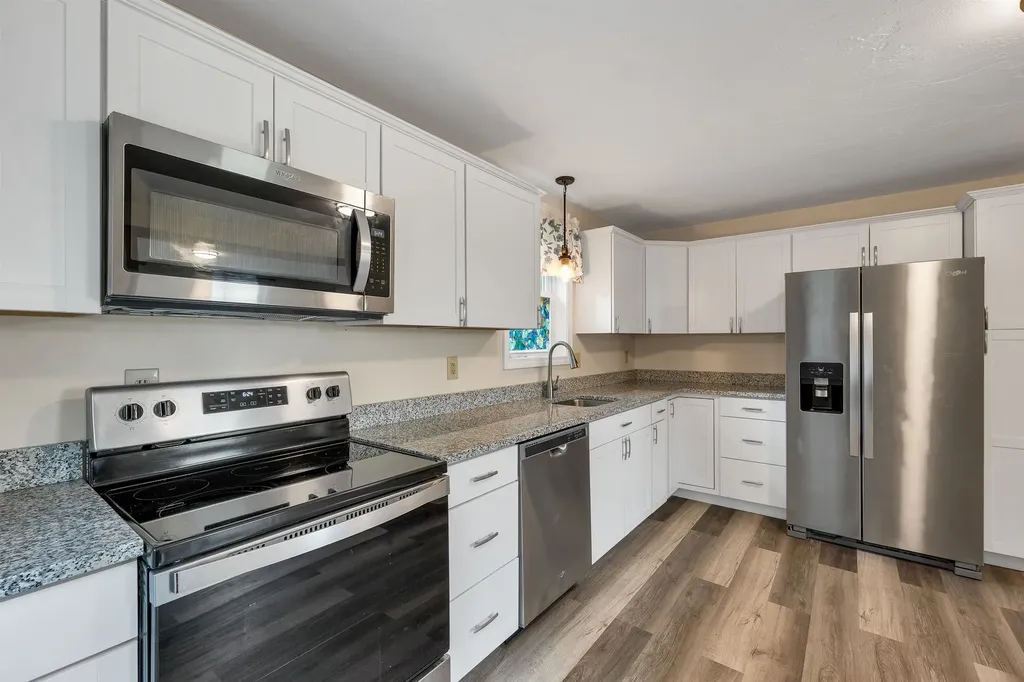 3 Edwards Street Tilton NH 03276