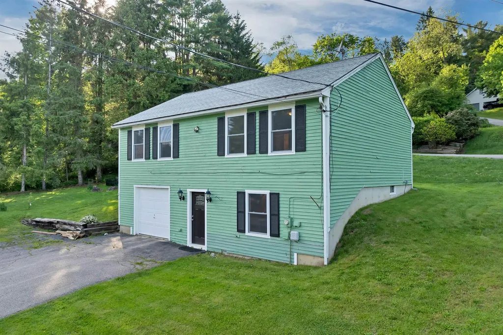 3 Edwards Street Tilton NH 03276