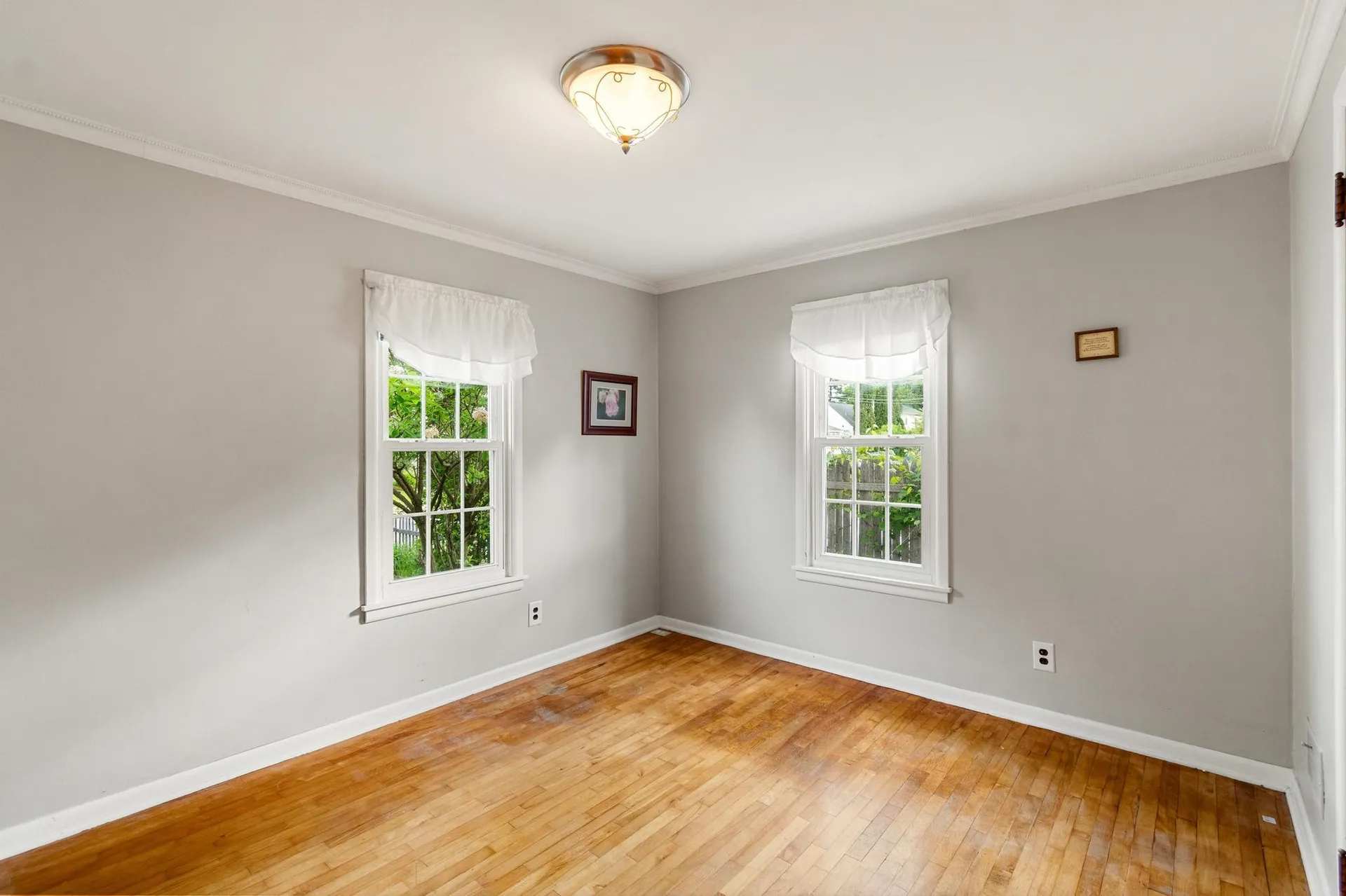 54 Birch Court Burlington VT 05408