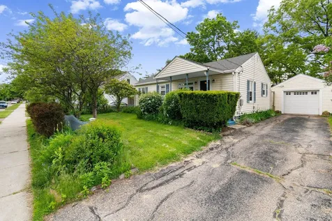 54 Birch Court Burlington VT 05408
