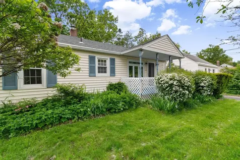 54 Birch Court Burlington VT 05408