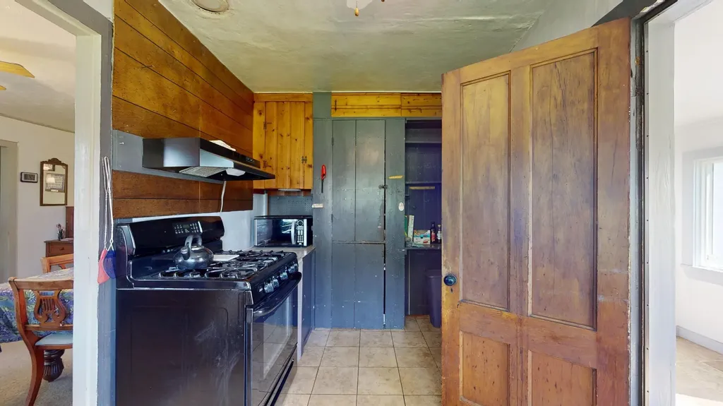 1703 Crown Point Road Bridport VT 05734