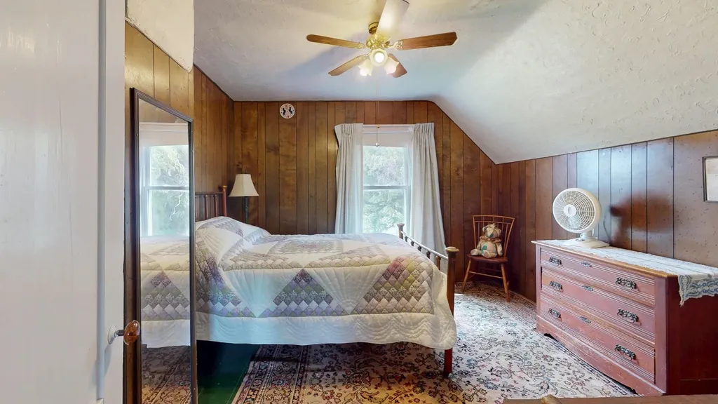 1703 Crown Point Road Bridport VT 05734