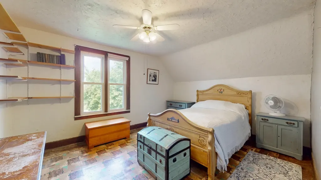 1703 Crown Point Road Bridport VT 05734