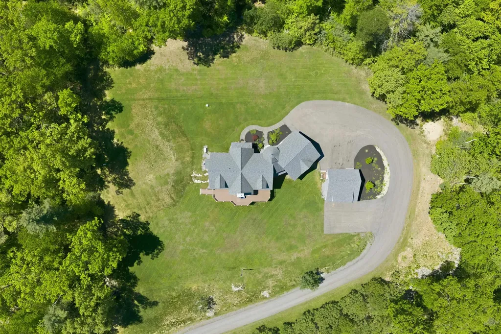 4 South Grater Road Merrimack NH 03054