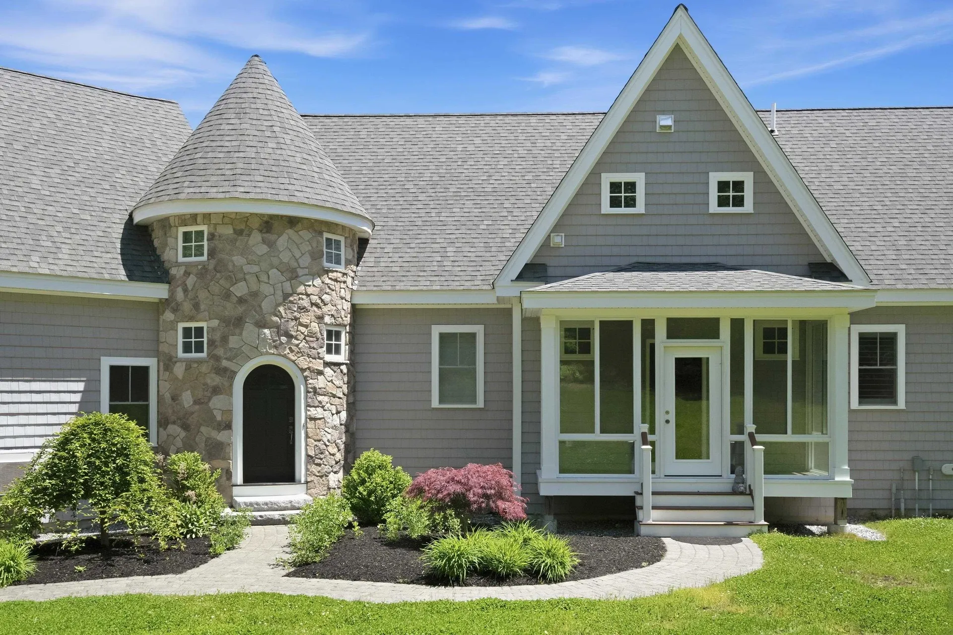 4 South Grater Road Merrimack NH 03054