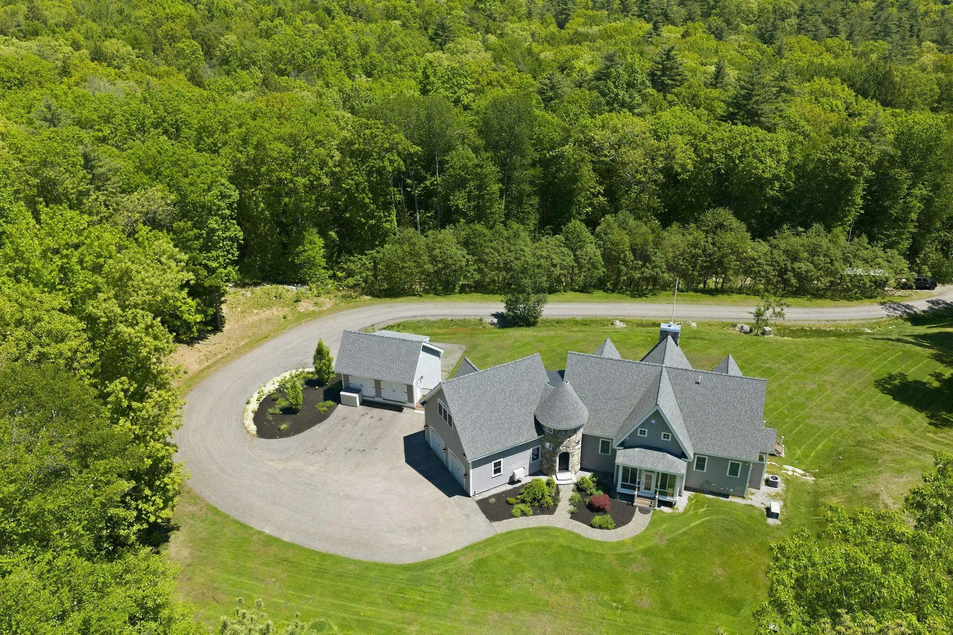 4 South Grater Road Merrimack NH 03054
