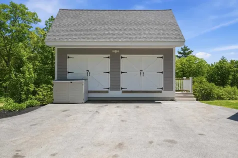 4 South Grater Road Merrimack NH 03054