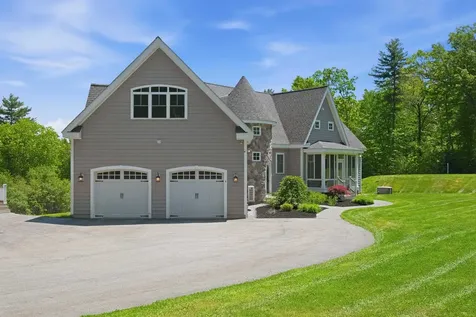 4 South Grater Road Merrimack NH 03054