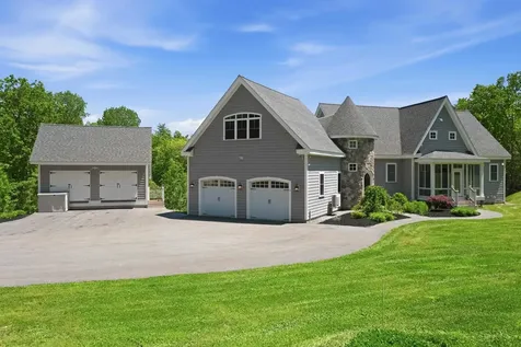 4 South Grater Road Merrimack NH 03054