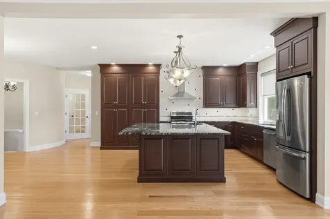 4 South Grater Road Merrimack NH 03054
