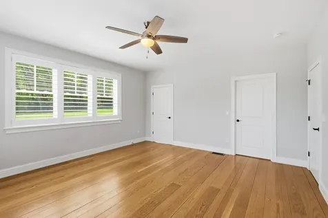4 South Grater Road Merrimack NH 03054