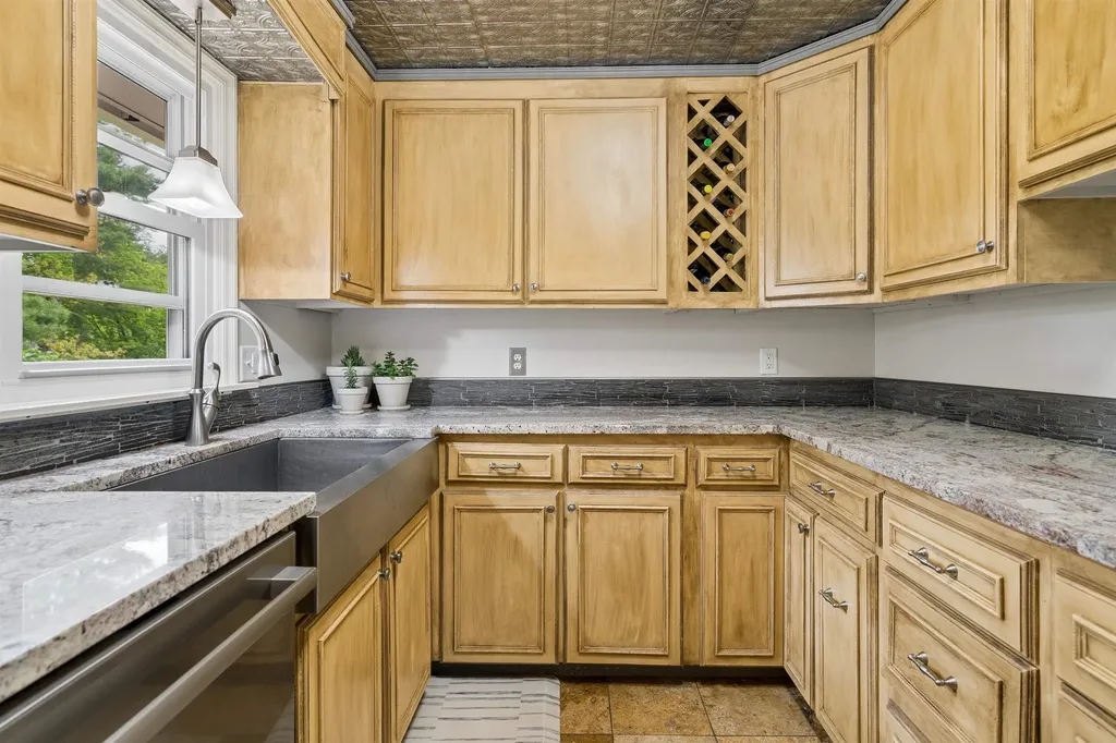 26 Gilson Road Lebanon NH 03784