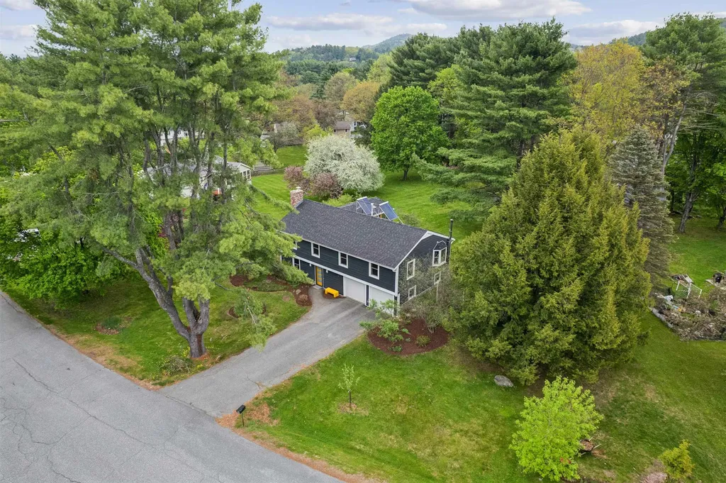 26 Gilson Road Lebanon NH 03784