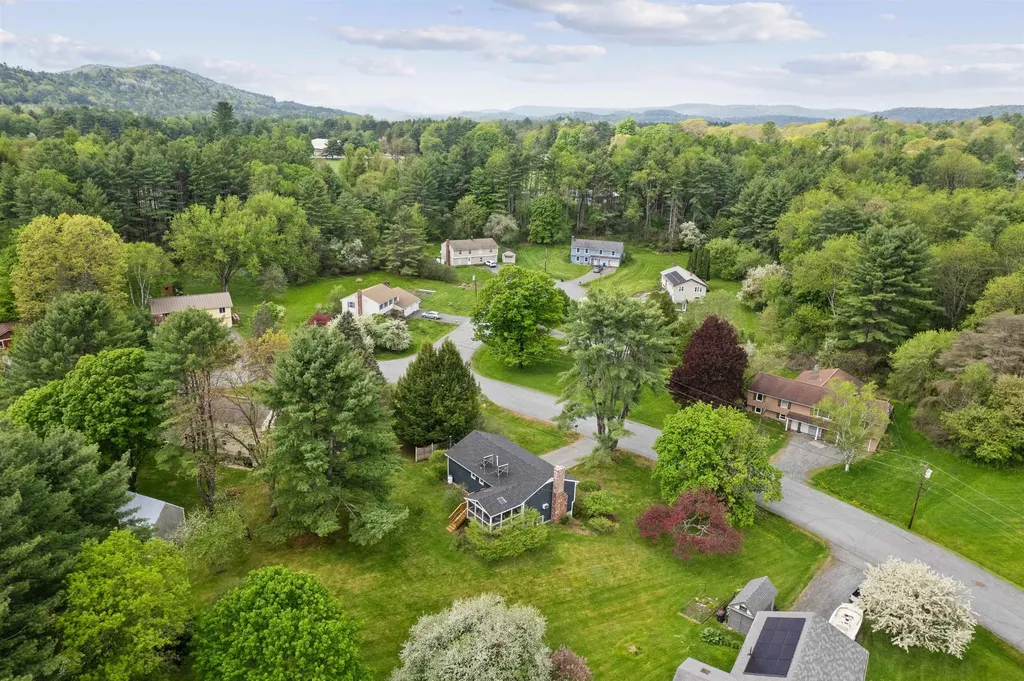 26 Gilson Road Lebanon NH 03784