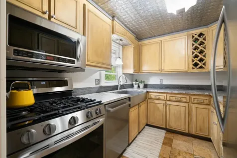 26 Gilson Road Lebanon NH 03784