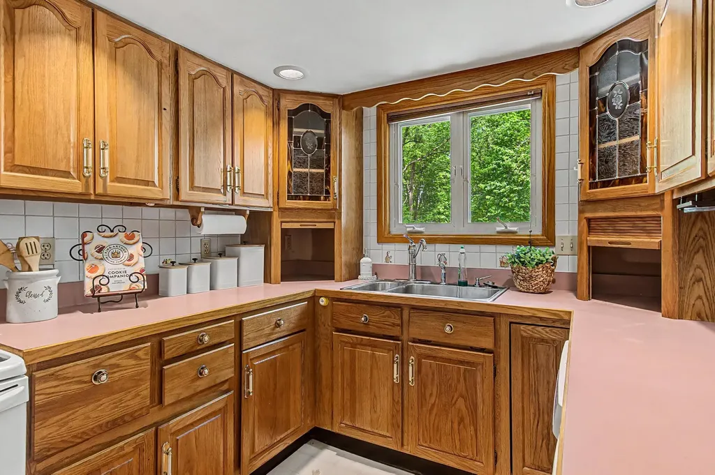 45 Orchard Terrace Winooski VT 05404