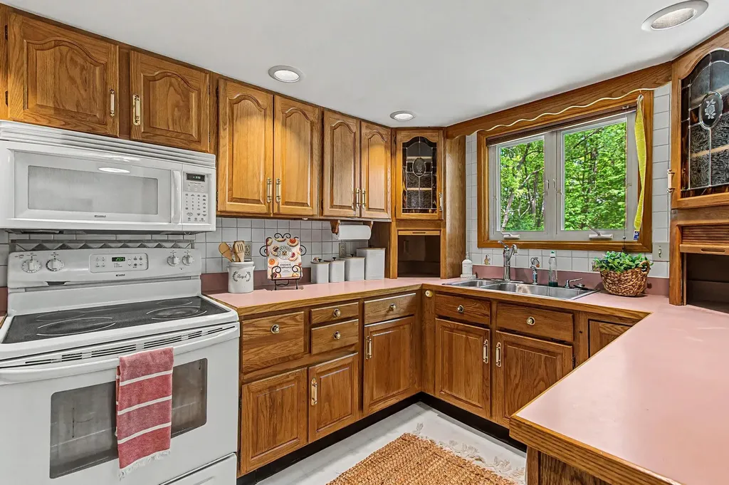 45 Orchard Terrace Winooski VT 05404