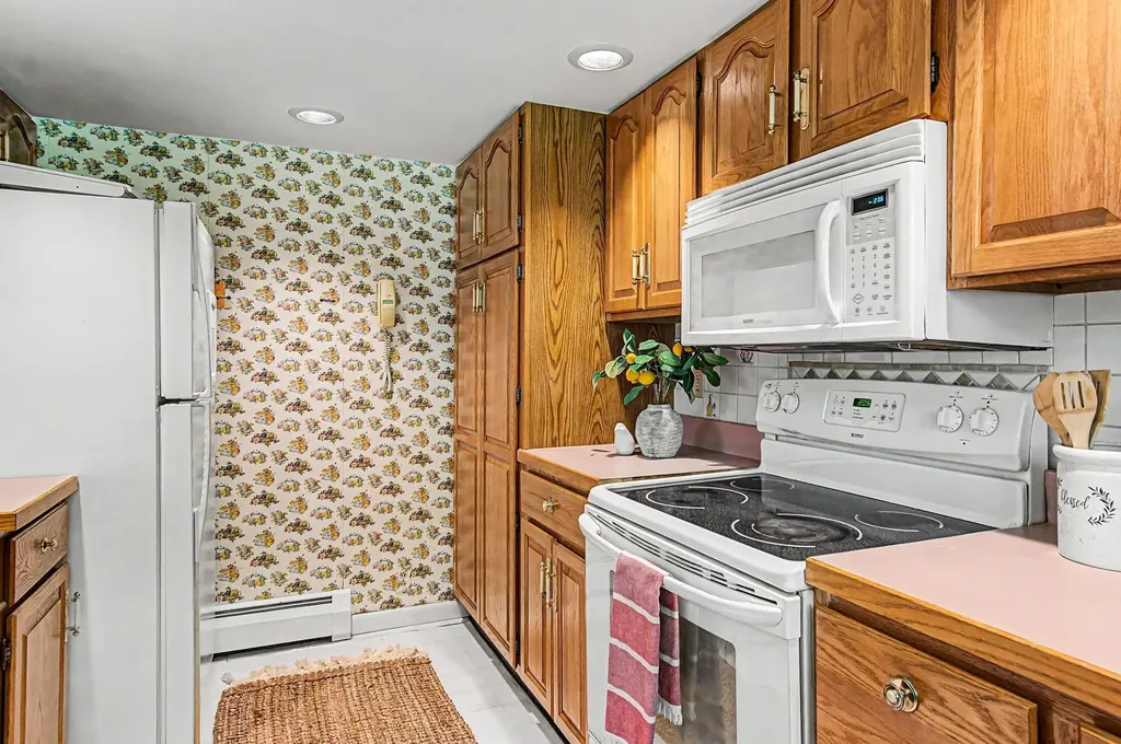 45 Orchard Terrace Winooski VT 05404