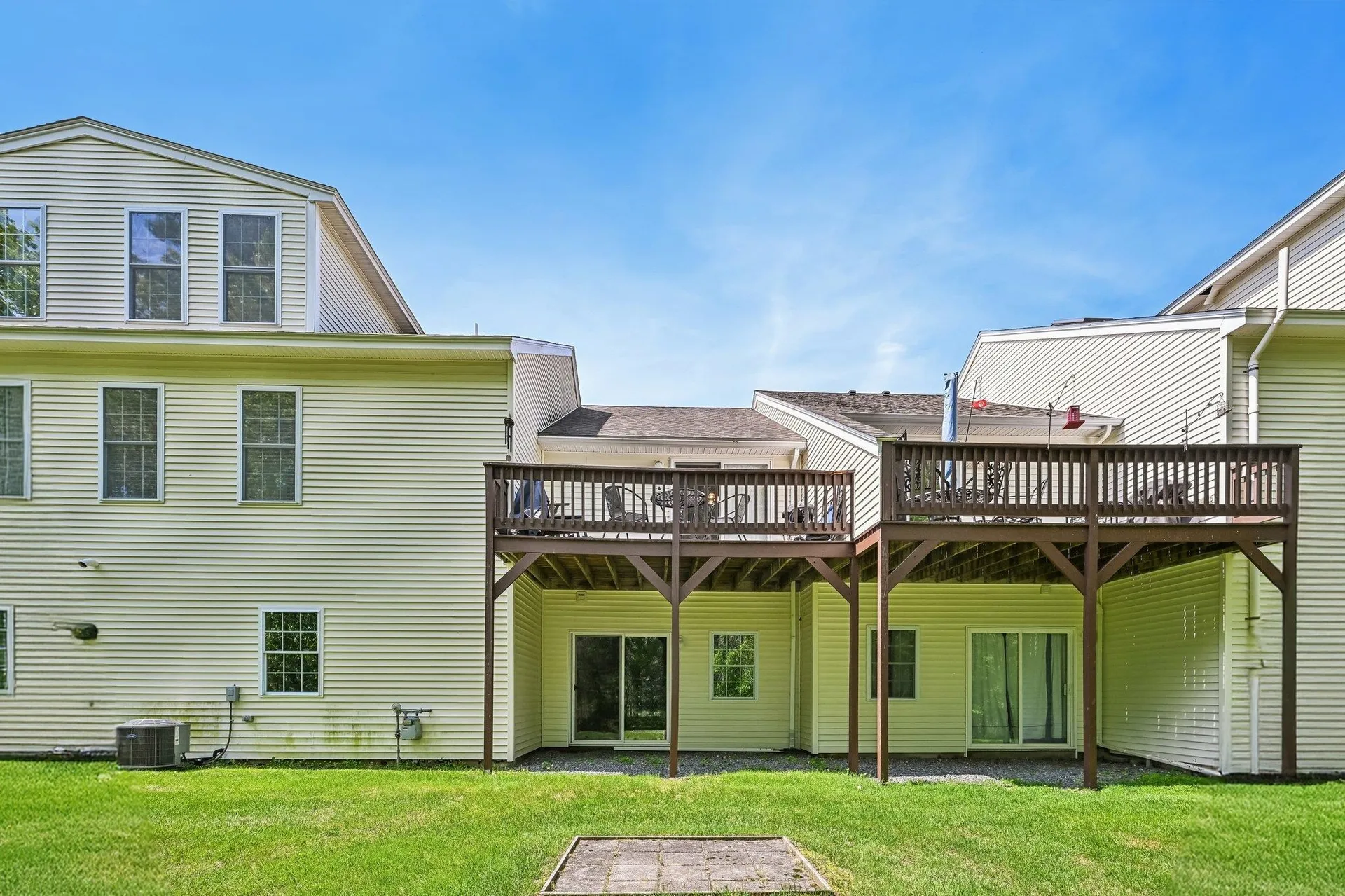 6 Patriot Drive Hampstead NH 03826